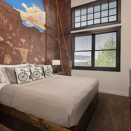 Unique Downtown Rental - La Dolce Vita Villas #5 Moab Kültér fotó